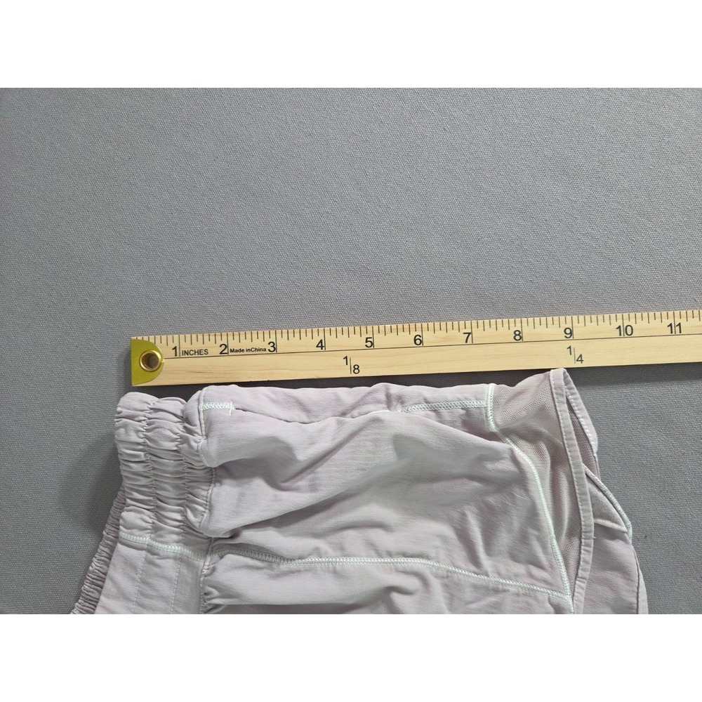 Lululemon Shorts Womens 4 Purple Lined Hottie Hot Performance Stretch Run Gym - Picture 7 of 8